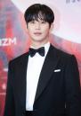 '김수현 믿겠다'더니 뒤늦게 손절한 딘토... 5일 만에 입장 바꿔 '계약해지'