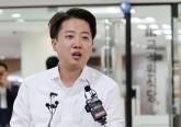 이준석 '40살 젊어서 안 된다더니, 그 대안이 74세 김문수인가'